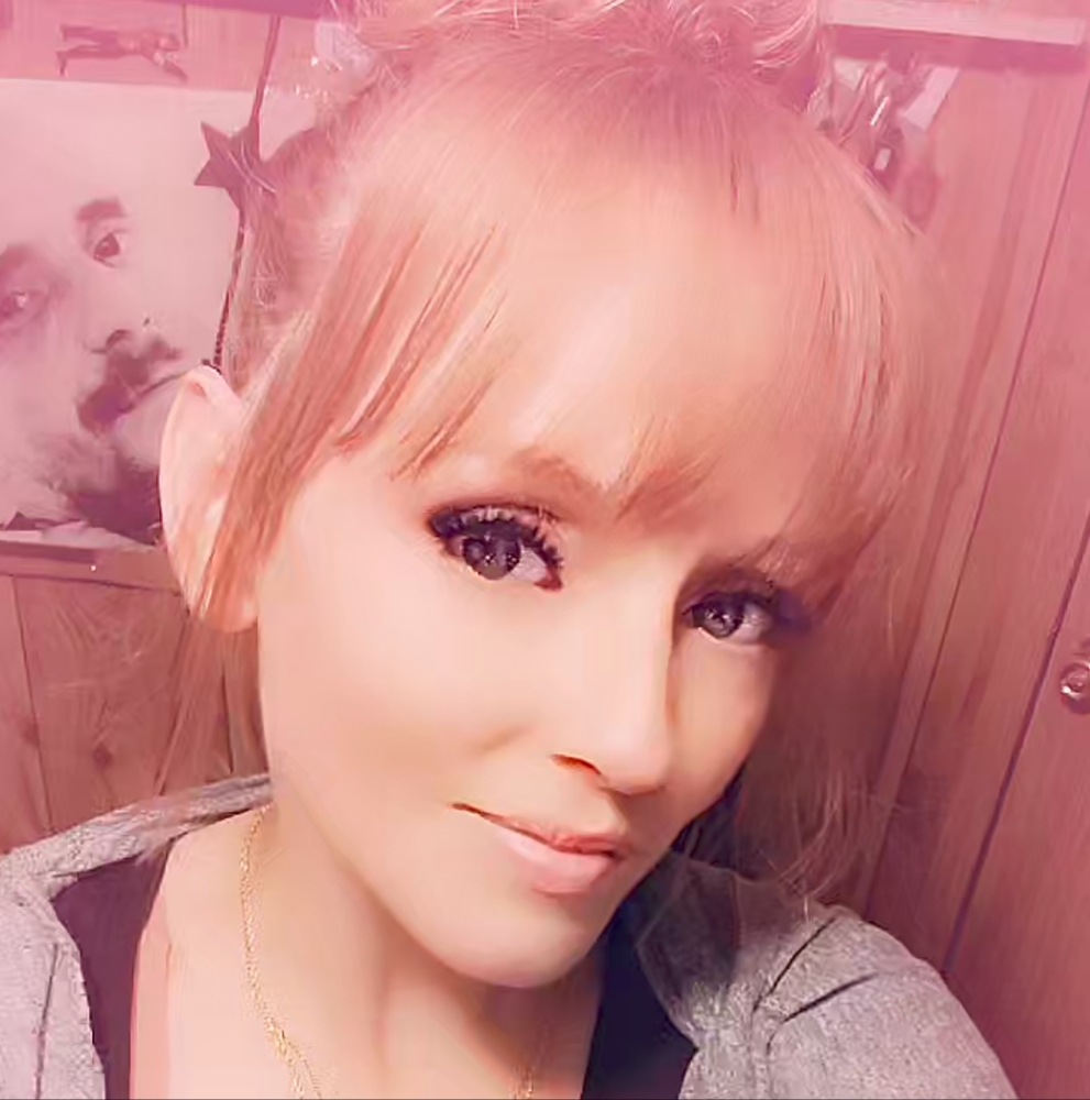 Meet your Posher, Amber